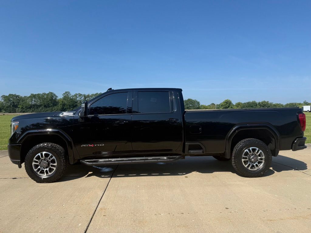 Used 2022 GMC Sierra 2500 AT4 w/ Driver Alert Package I AWD/4WD image 10