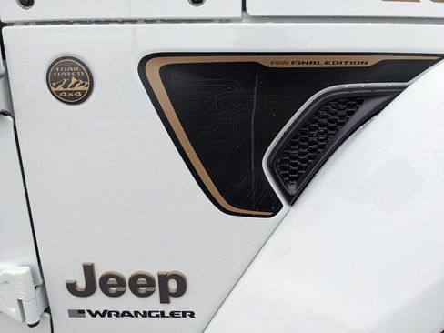 New 2025 Jeep Wrangler Unlimited Rubicon 392 image 26
