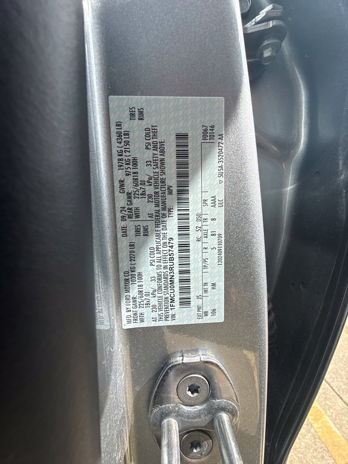 Used 2024 Ford Escape ST-Line w/ Tech Pack #1 FWD image 21