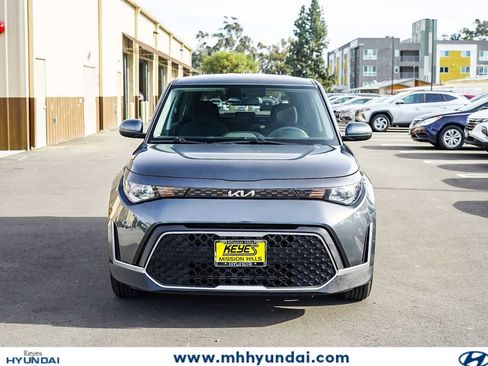 Used 2023 Kia Soul LX w/ Option Group 015 FWD image 6