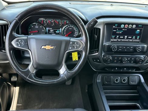 Used 2018 Chevrolet Silverado 1500 LT w/ All Star Edition RWD image 15