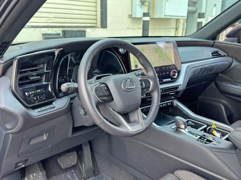 Used 2024 Lexus TX 350 AWD w/ Technology Package image 14