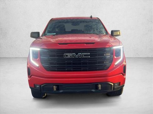 Used 2024 GMC Sierra 1500 Elevation image 2