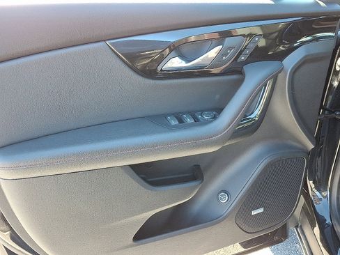 Used 2025 Chevrolet Blazer RS w/ Driver Confidence II Package image 12