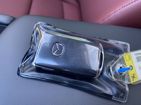 New 2026 MAZDA MAZDA3 2.5 S Hatchback w/ Premium Pkg image 39