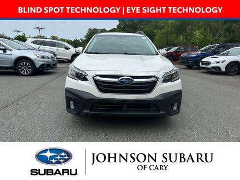 Used 2022 Subaru Outback Premium AWD/4WD image 2