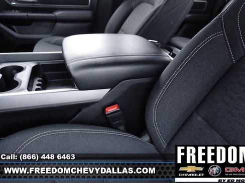 Used 2025 RAM 1500 Big Horn image 31