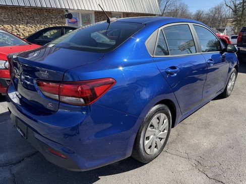 Used 2020 Kia Rio S image 3