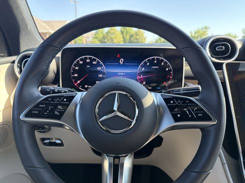 Certified 2025 Mercedes-Benz GLC 300 4MATIC image 13