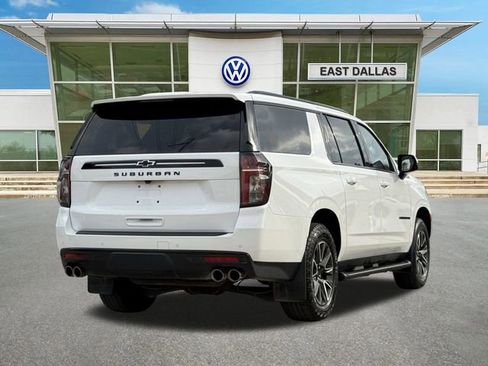 Used 2024 Chevrolet Suburban Z71 w/ Off-Road Capability Package AWD/4WD image 3