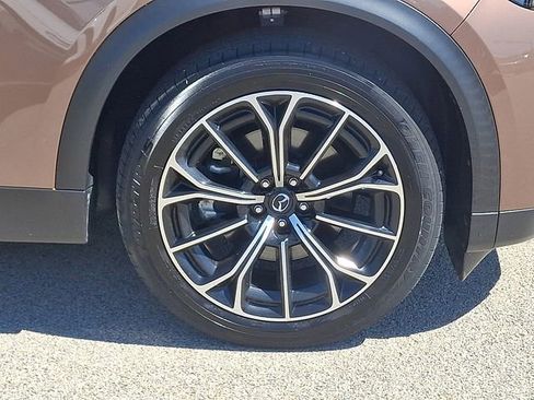 Used 2025 MAZDA CX-70 Plug-In Hybrid w/ Premium Pkg AWD/4WD image 8