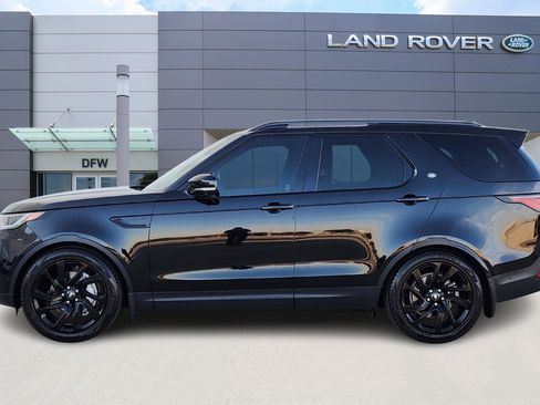 Certified 2025 Land Rover Discovery S image 3