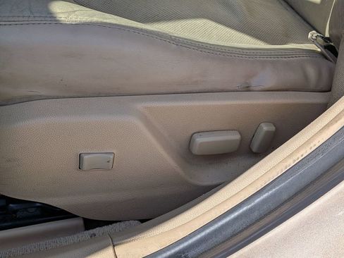 Used 2008 Cadillac CTS 3.6 w/ Seating Package image 16