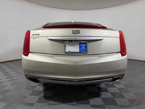 Used 2016 Cadillac XTS Luxury FWD image 8
