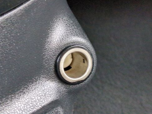 Used 2017 Nissan Versa S Plus image 29