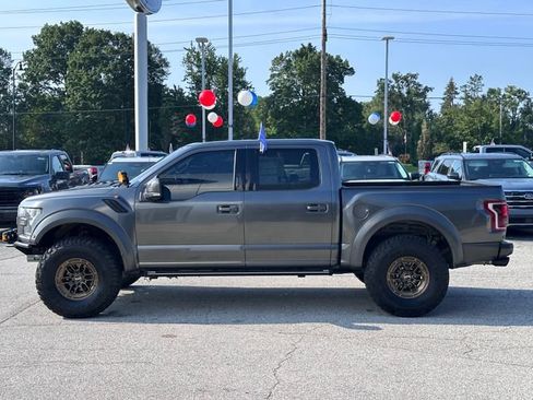 Certified 2018 Ford F150 Raptor w/ Equipment Group 802A Luxury AWD/4WD image 4