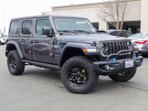 Used 2023 Jeep Wrangler Unlimited Rubicon 4xe image 5