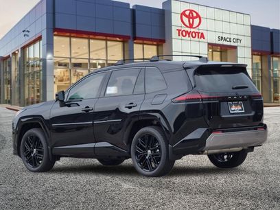 New 2026 Toyota RAV4 XSE w/ Weather Package