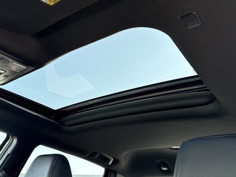 Used 2023 Toyota Tacoma Limited image 22