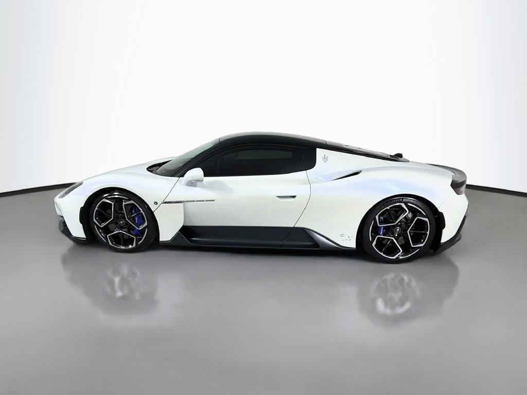Used 2022 Maserati MC20 Coupe RWD image 8