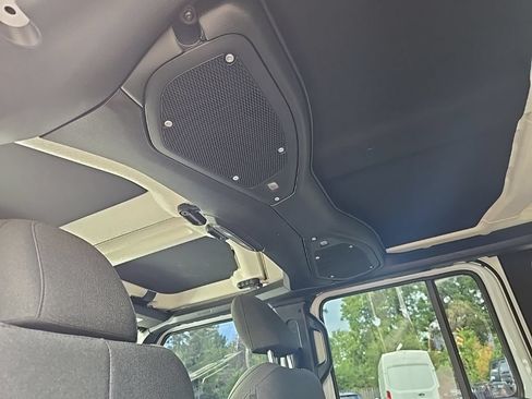 Used 2024 Jeep Wrangler Unlimited Sahara AWD/4WD image 49