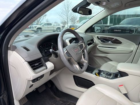 Used 2020 GMC Terrain Denali w/ Denali Premium Package image 11