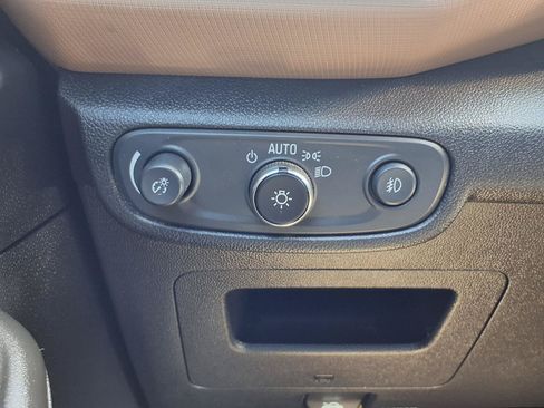 Used 2022 Chevrolet TrailBlazer ACTIV FWD image 9