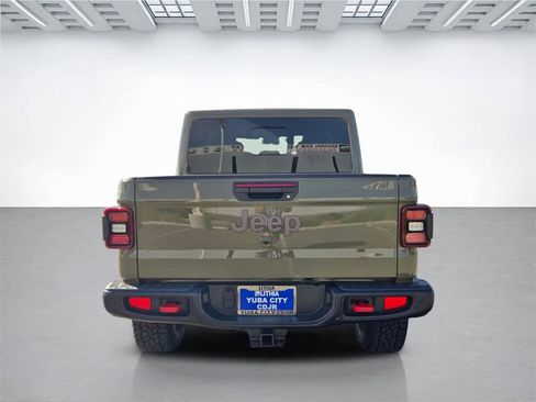 New 2025 Jeep Gladiator Rubicon image 5