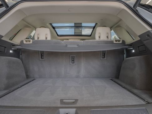 Used 2019 Cadillac XT5 Luxury AWD/4WD image 34
