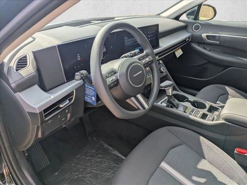 New 2026 Hyundai Sonata SE FWD image 3