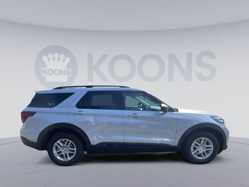 New 2026 Ford Explorer Active AWD/4WD image 17