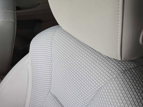 Certified 2023 Buick Envision Preferred image 14