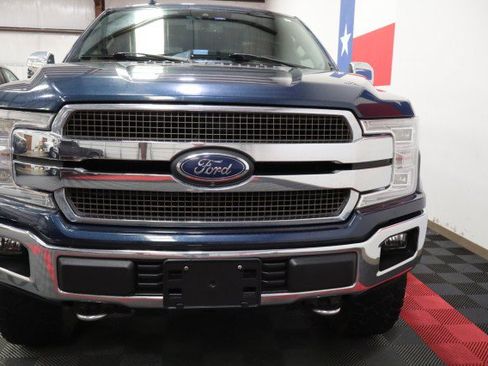 Used 2018 Ford F150 King Ranch w/ Equipment Group 601A Luxury AWD/4WD image 14