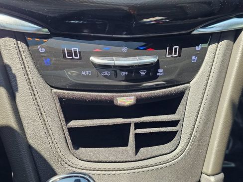 Used 2023 Cadillac XT6 Sport w/ Platinum Package AWD/4WD image 35
