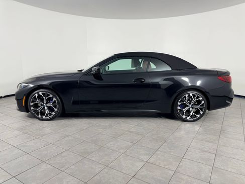Certified 2026 BMW M440i Convertible RWD image 31