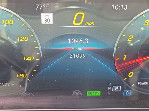 Used 2023 Mercedes-Benz GLS 450 4MATIC image 30