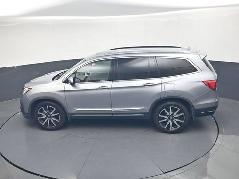 Certified 2019 Honda Pilot Touring image 22