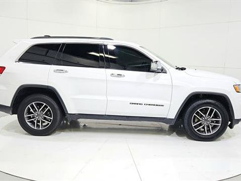 Used 2020 Jeep Grand Cherokee Limited RWD image 9