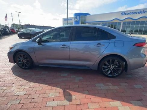 Used 2024 Toyota Corolla SE FWD image 8