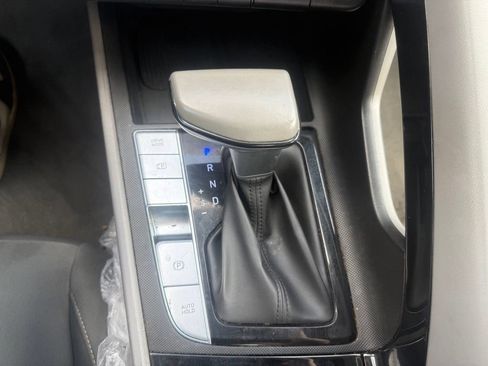 Used 2024 Hyundai Elantra SEL w/ Convenience Package FWD image 26