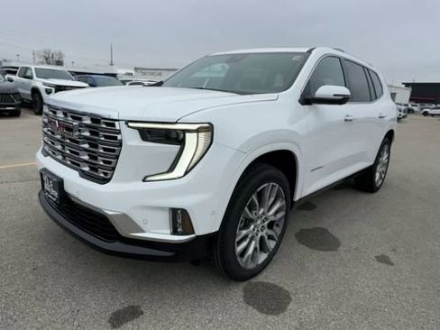 New 2026 GMC Acadia Denali w/ Super Cruise Package image 4