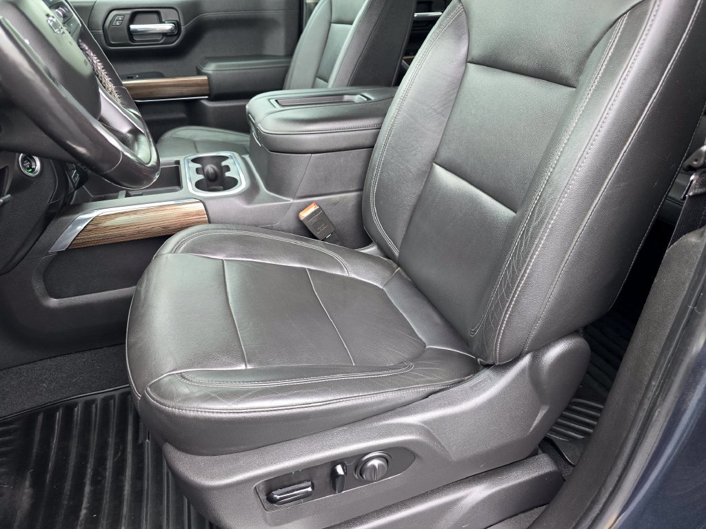 Used 2020 Chevrolet Silverado 1500 RST w/ All-Star Edition AWD/4WD image 17