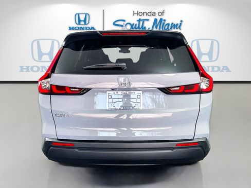 Used 2025 Honda CR-V LX image 5