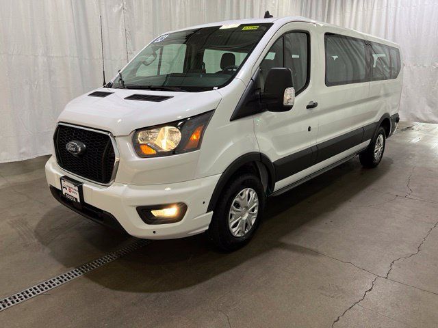 Used 2024 Ford Transit 350 XLT RWD image 8