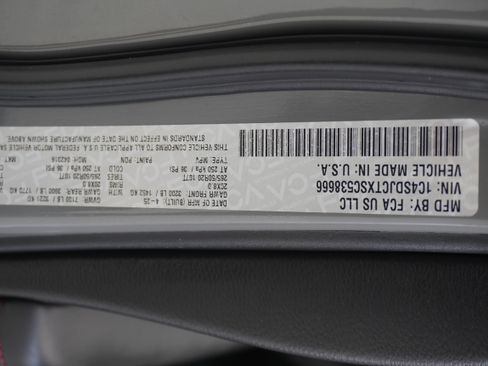 Used 2025 Dodge Durango R/T AWD/4WD image 37