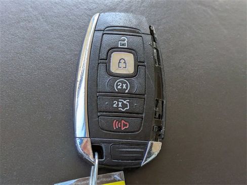 Used 2019 Lincoln Nautilus Black Label image 29