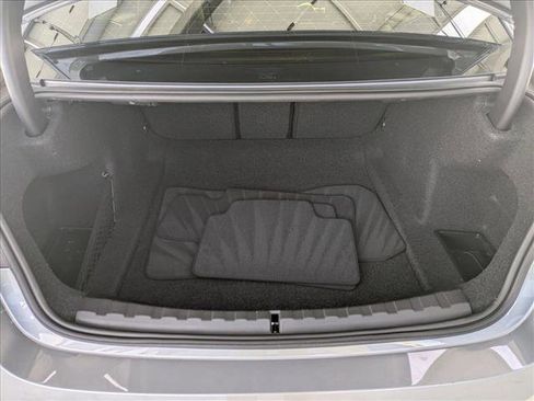 Used 2024 BMW 330i 330i w/ Premium Package image 6