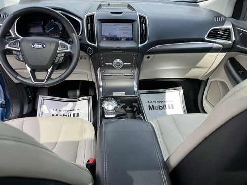 Used 2020 Ford Edge Titanium w/ Class II Trailer Tow Package AWD/4WD image 20