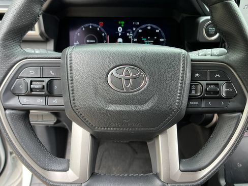 Certified 2025 Toyota 4Runner Limited AWD/4WD image 14