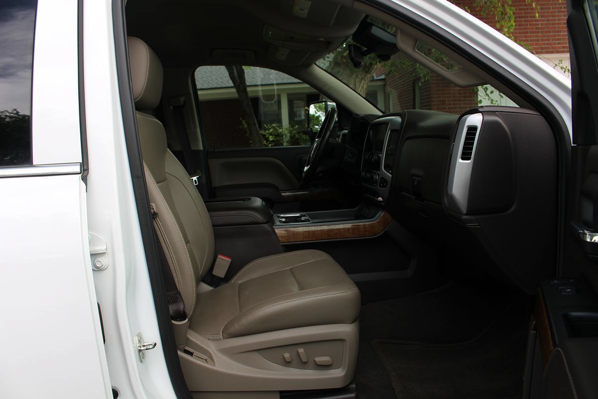 Used 2017 GMC Sierra 1500 SLT AWD/4WD image 17